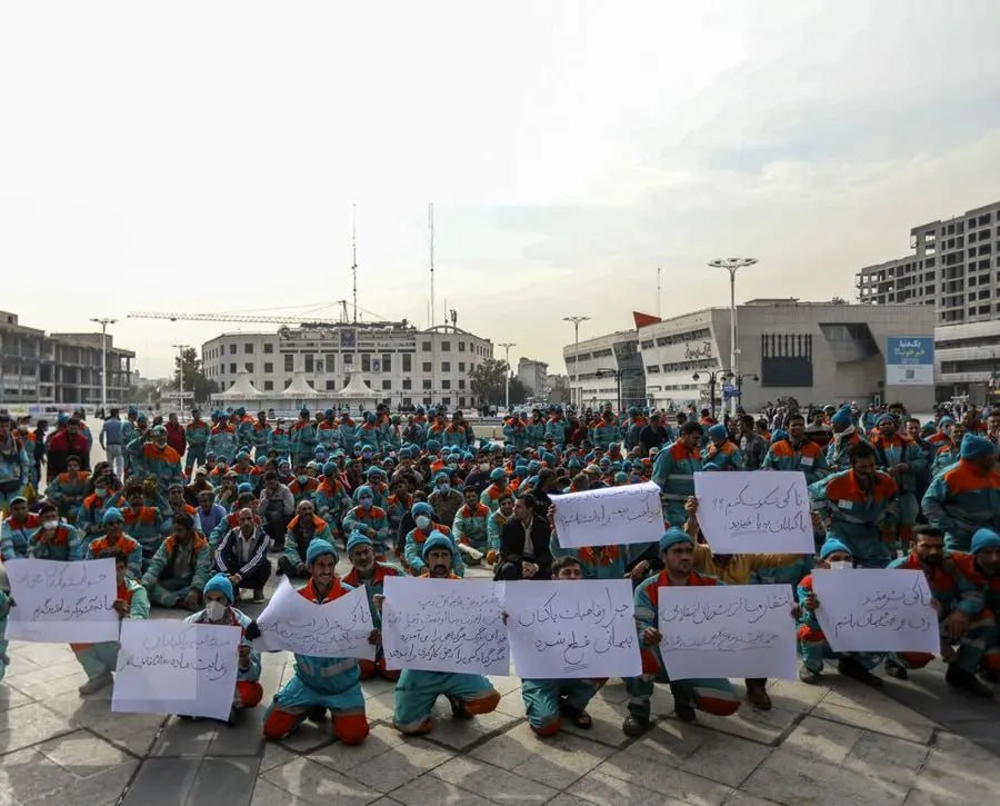 کارکنان شهرداری مشهد