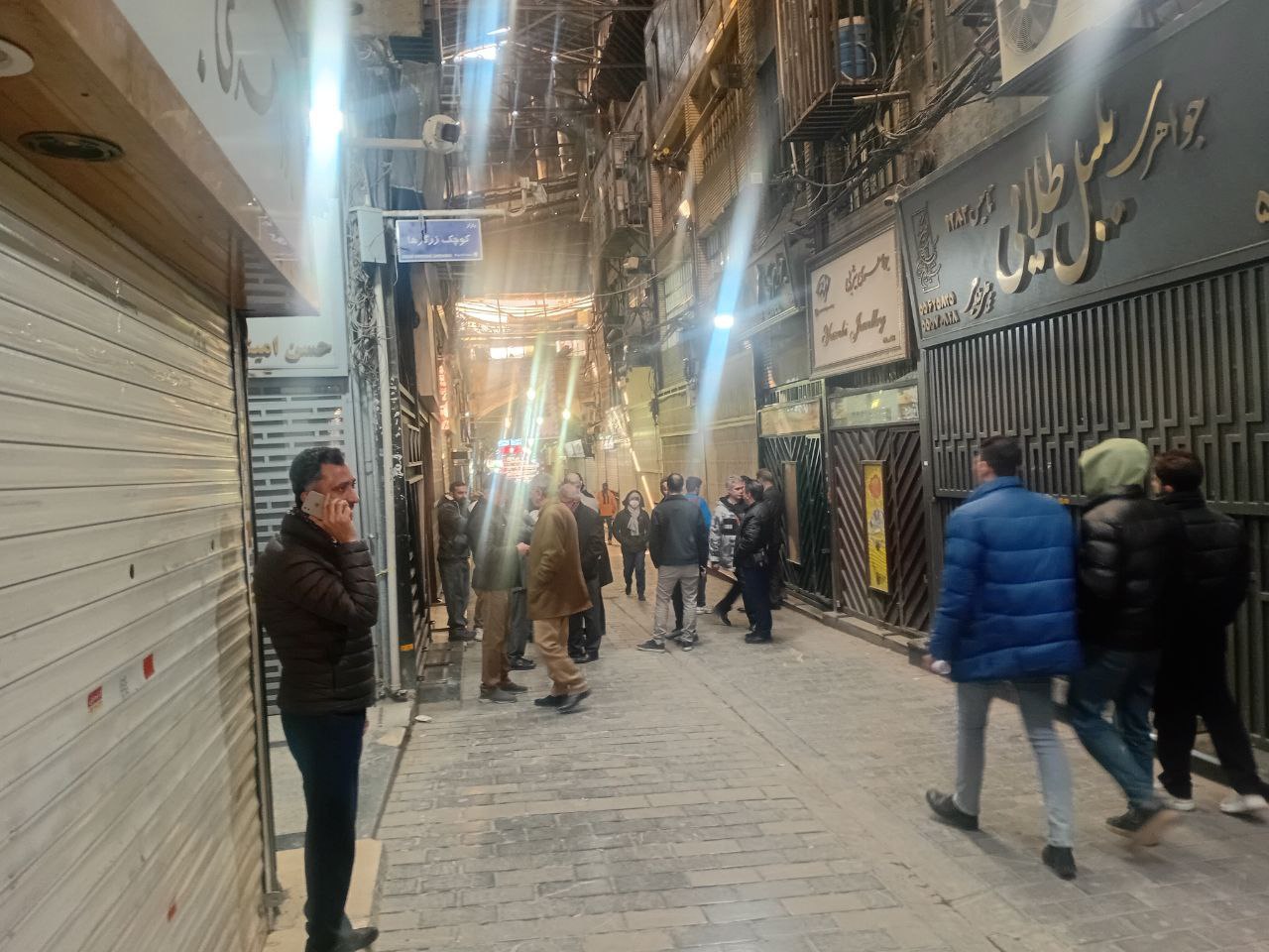 &nbsp;تعطیلی و اعتصاب بازار طلا در اعتراض به بحران اقتصادی&nbsp; ۱۶ دی