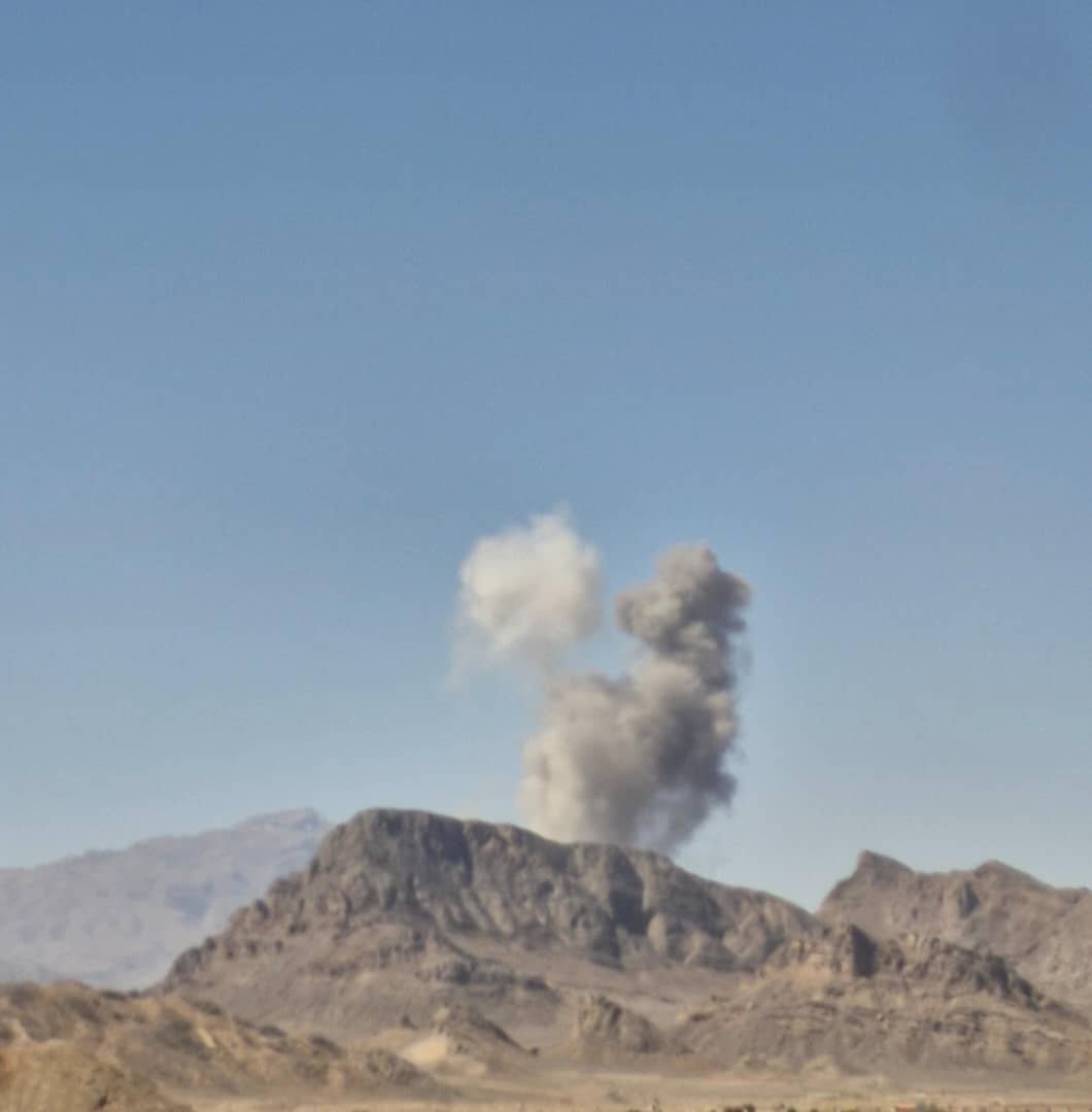 مقرهای نظامی سپاه صبج امروز شنبه همچنان زیر ضربات هوایی قرار دارد