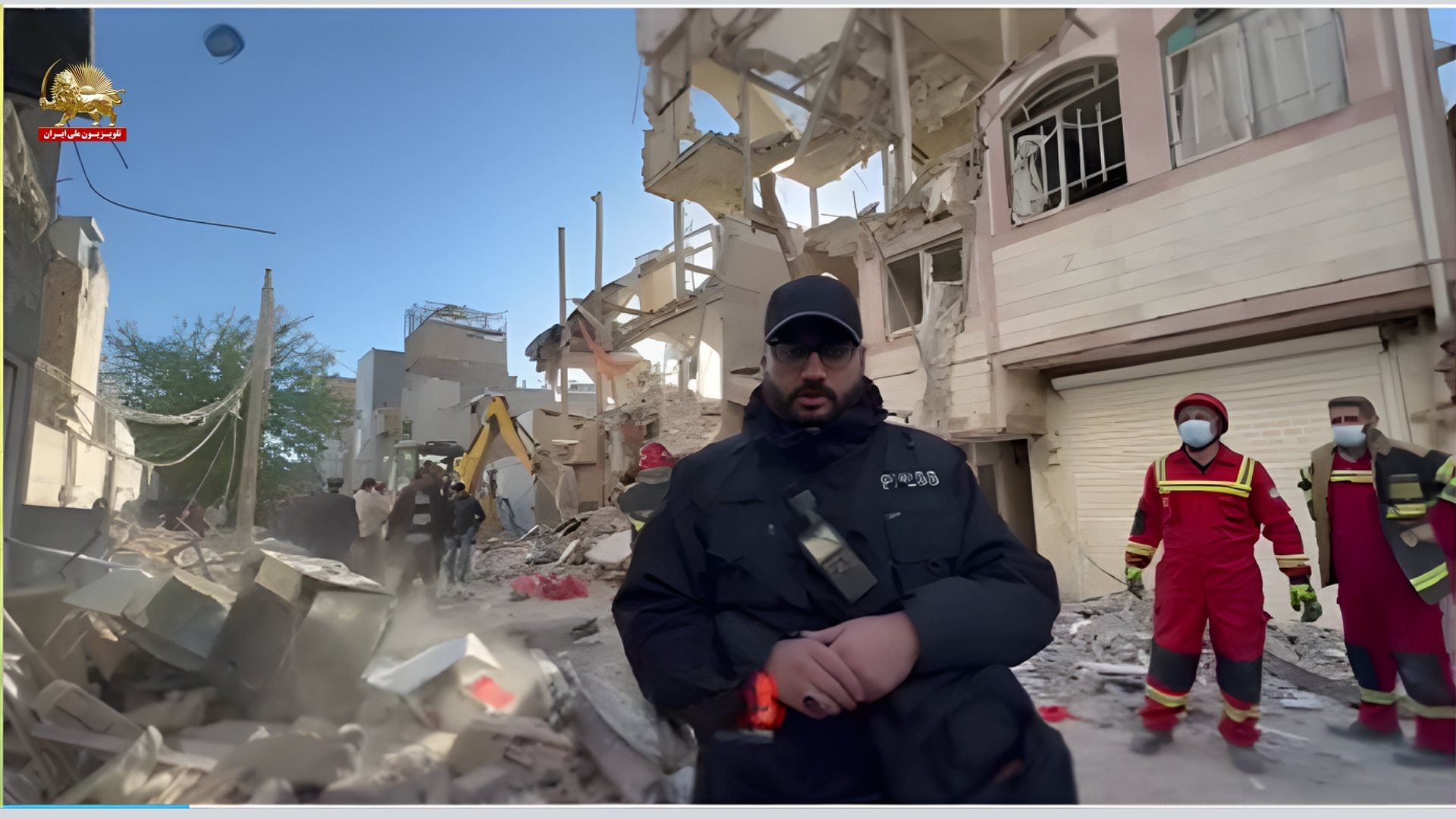 تخریب یک منطقه مسکونی بر اثر بمباران