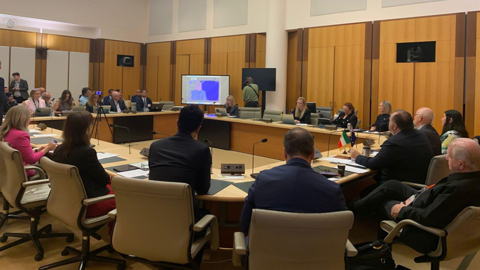 کنفرانس با حضور نمایندگان پارلمان و سنای استرالیا