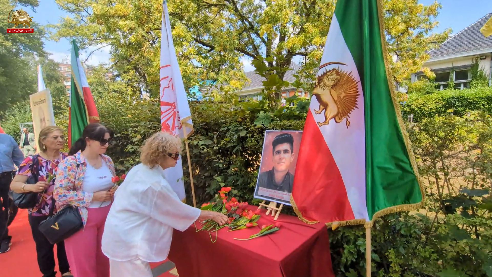 بروکسل؛ تجمع یاران شورشگر در گرامیداشت مجاهد قهرمان مهدی خانکی۱